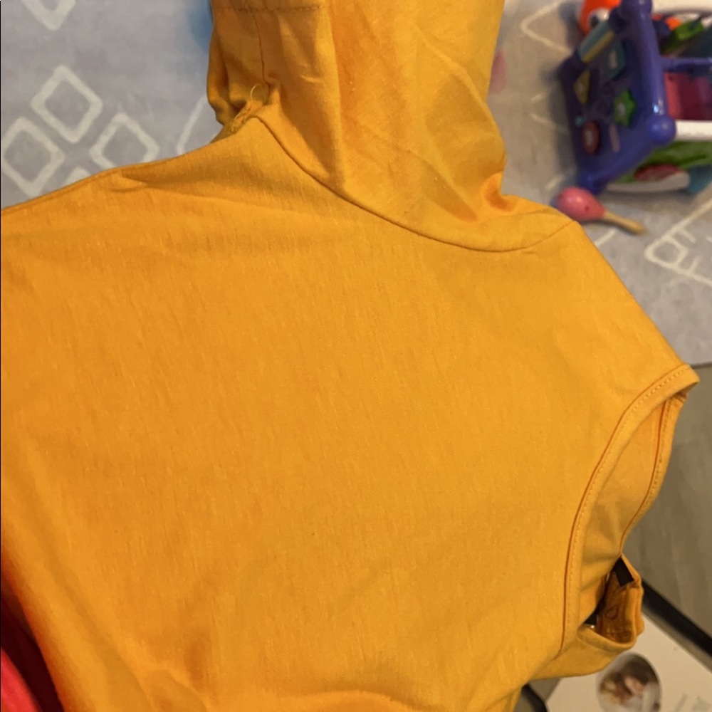 Womens tops